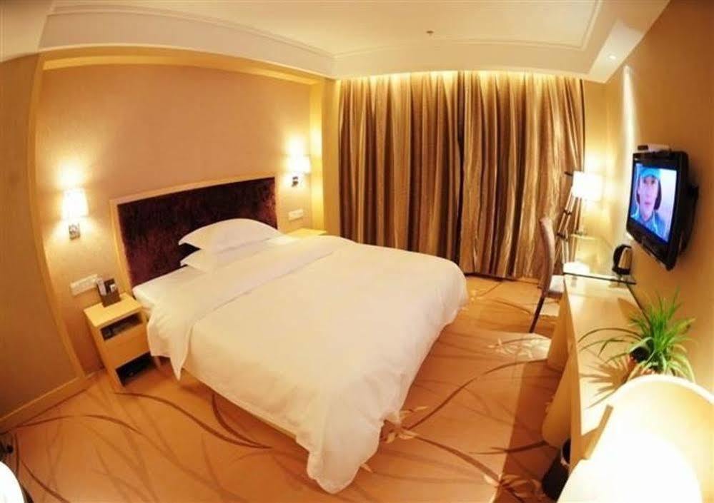 Ronghe Holiday Hotel Shiyan  Buitenkant foto