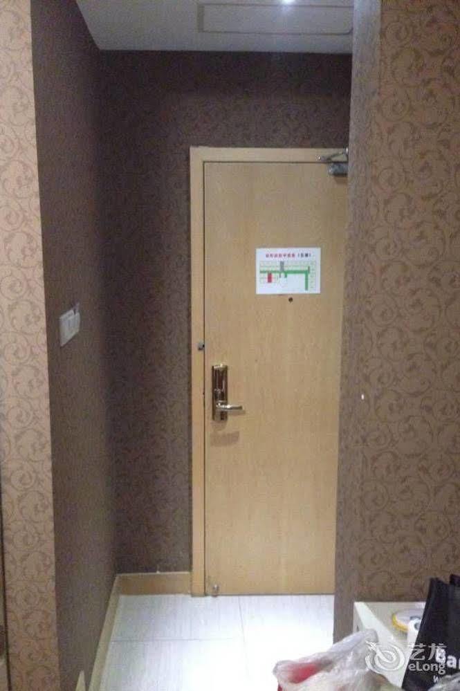Ronghe Holiday Hotel Shiyan  Buitenkant foto