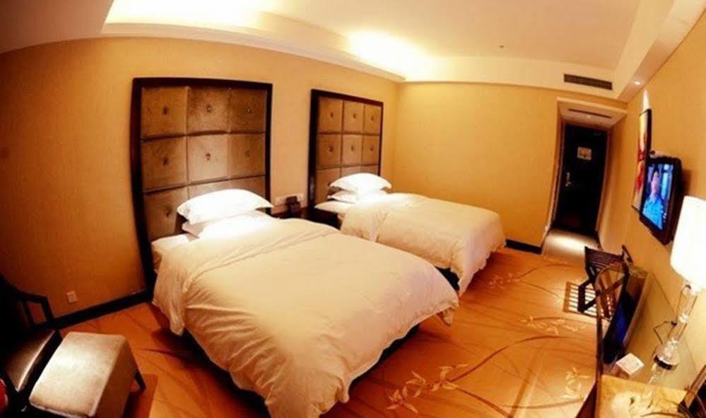 Ronghe Holiday Hotel Shiyan  Buitenkant foto